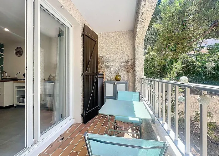 Climatise A Saint-cyr-sur-mer - Fr-1-770-77 Daire La Madrague