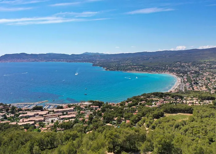 Climatise A Saint-cyr-sur-mer - Fr-1-770-77 La Madrague